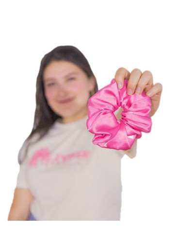 Bamba scrunchie para el cabello fuscia corazones