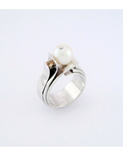 Anillo En Plata Ley 950 Con Perla Natural De Cultivo