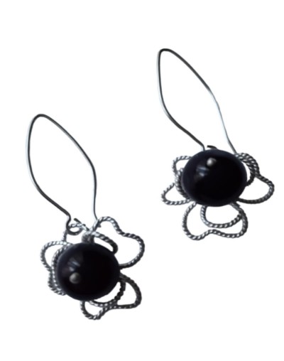 Aretes flor entorchada