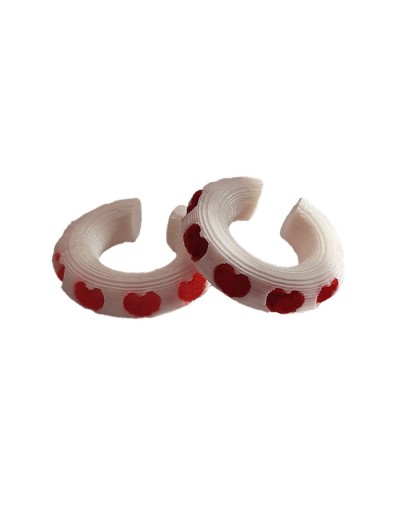 Earcuff de corazones