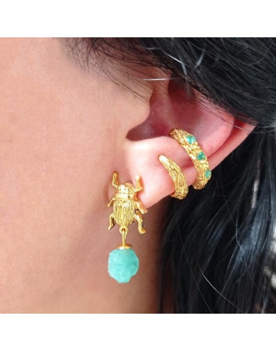 Aretes dorados escarabajo titán esmeraldas