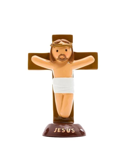 Estatua de jesús en la cruz