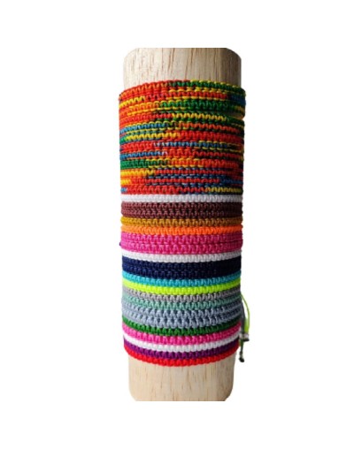 Pulseras tejidas en macramé