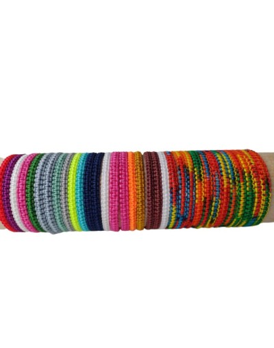 Pulseras tejidas en macramé