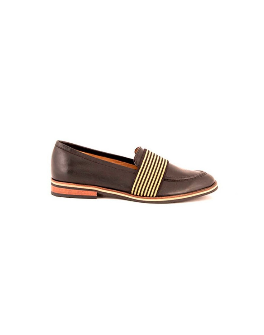 Mocasín en cuero negro caprino