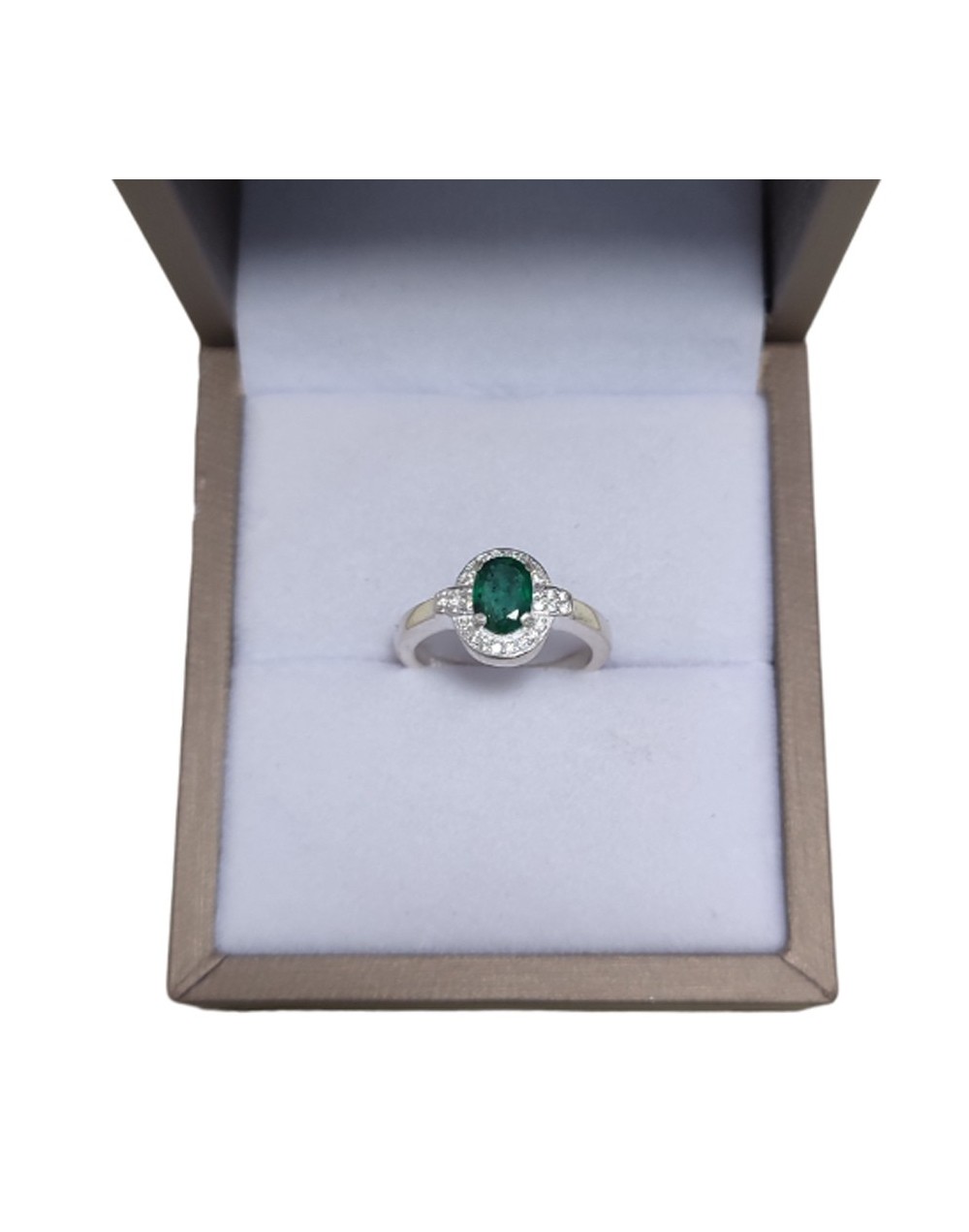 Anillo marquesa en plata con esmeralda r
