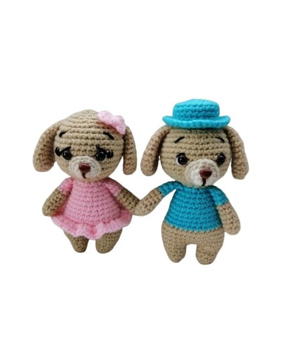 Perritos vestidos tejidos