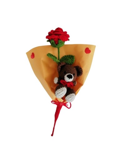 Rosa eterna con osito tejidos en crochet