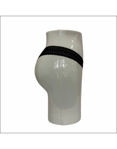 Panty lili tipo brasilera con encaje en cintura.