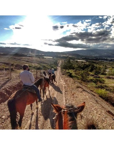 Cabalgata en villa de leyva