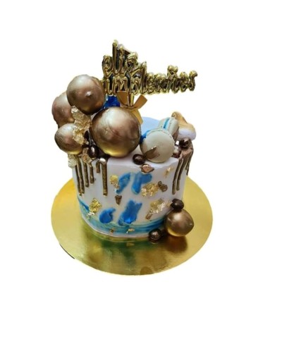 Cake personalizada pra 15 porciones