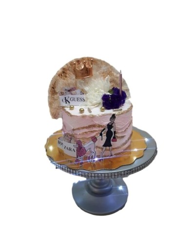 Cake personalizada pra 15 porciones
