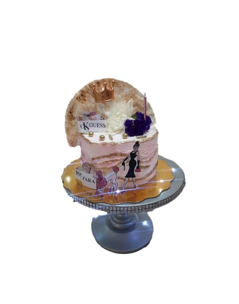 Cake personalizada pra 15 porciones