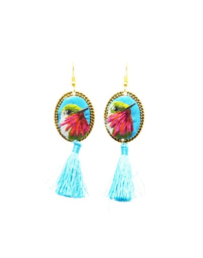 Aretes largos bordados