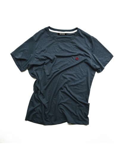 TShirt azul bordado