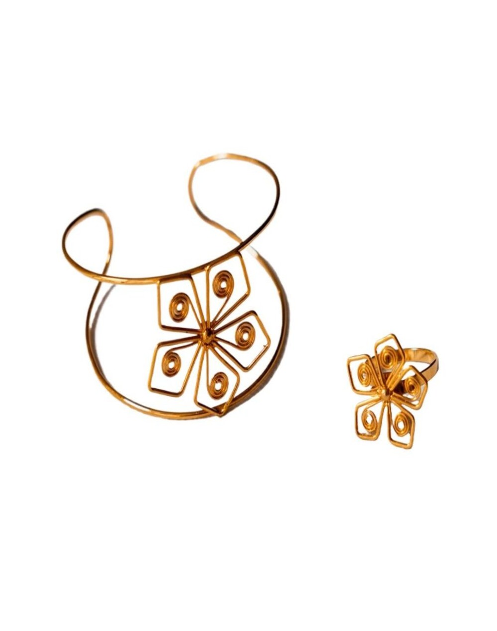 Brazalete y anillo flor infinito