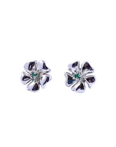 Aretes de flor con esmeralda