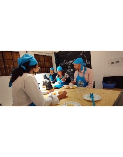 Taller prepara tu propio chocolate santafereño