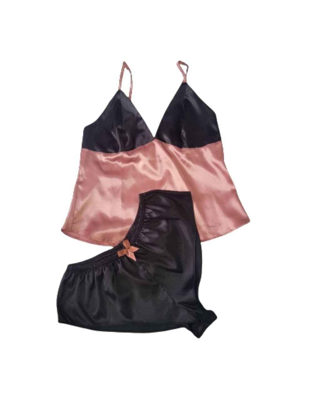 Pijama en satín combinada de short y blusa de tiras con copa