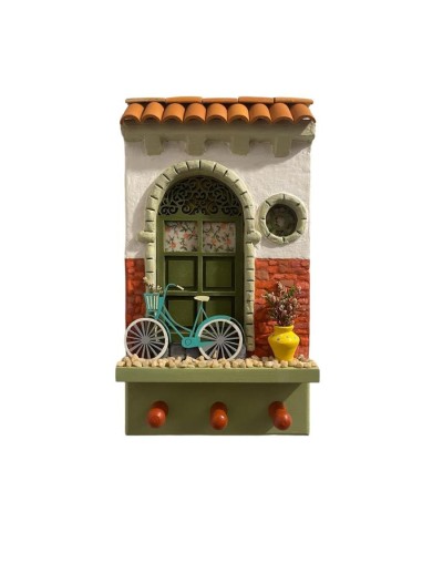Fachadas para colgar llaves con pared lisa