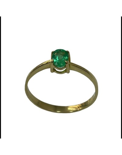 Anillo en Oro de 18K y Esmeralda Colombiana Natural Talla Oval Disponible para la venta Ya