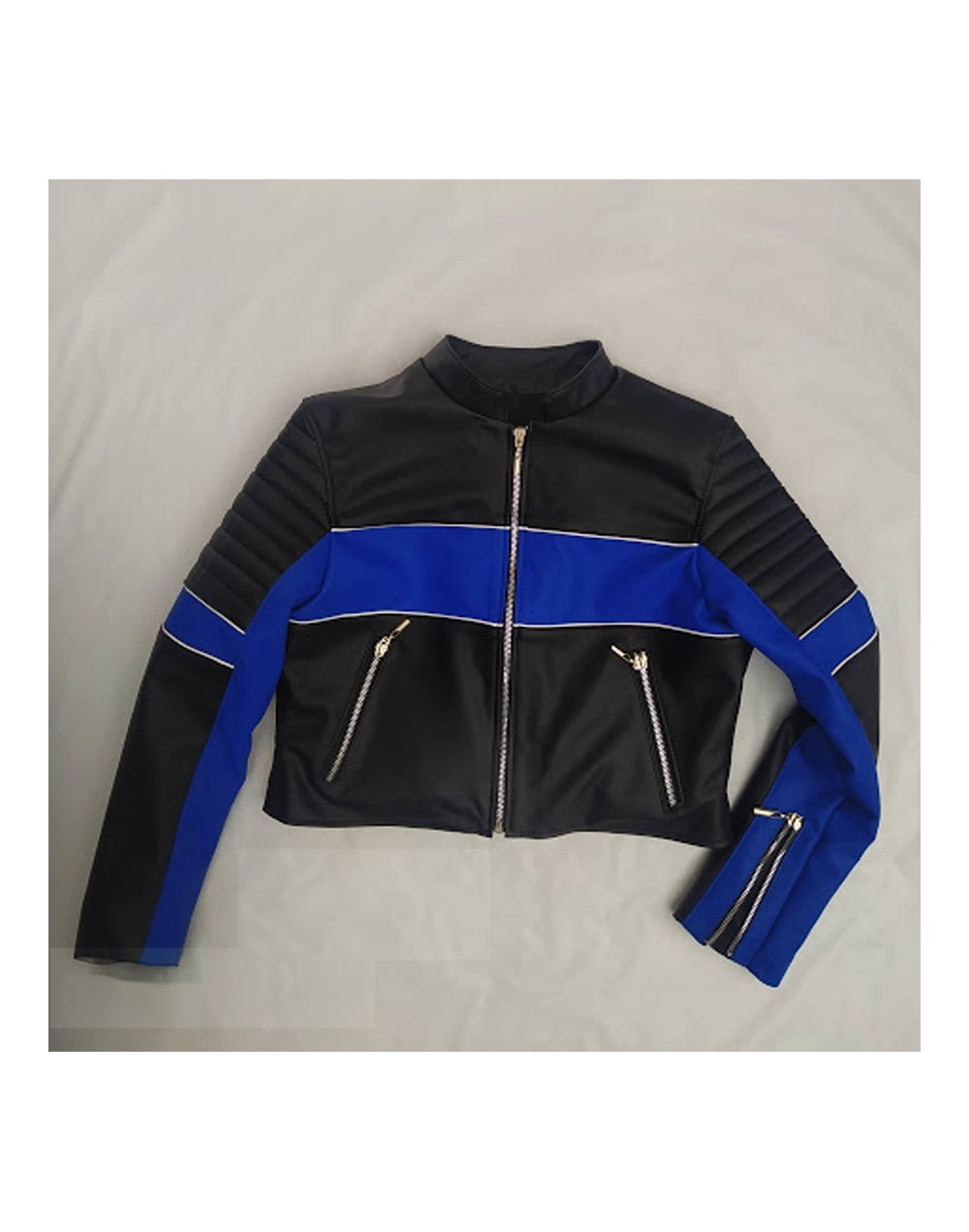 Chaqueta adventure negro con azul