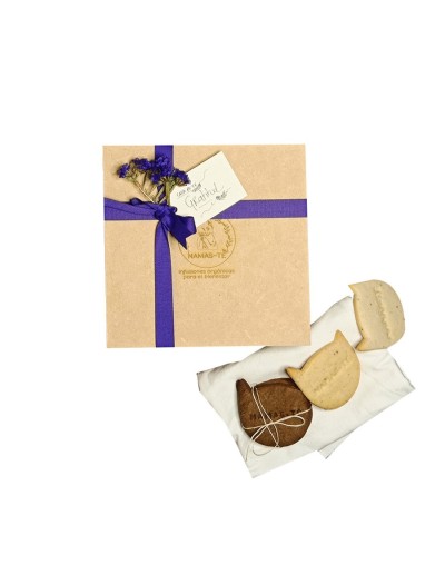 Caja de té herbal & galletas  gratitud