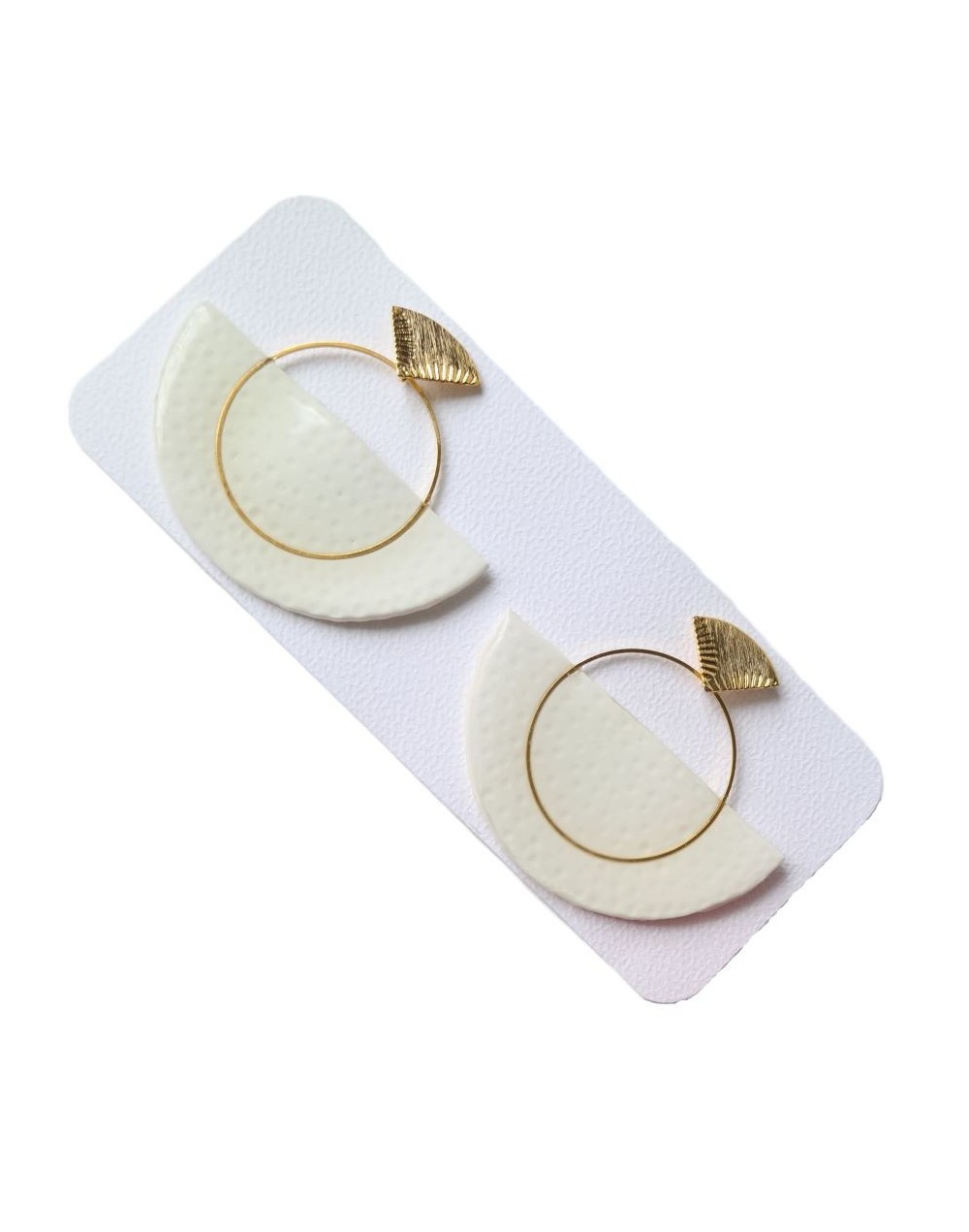 Aretes arcilla polimérica blancos
