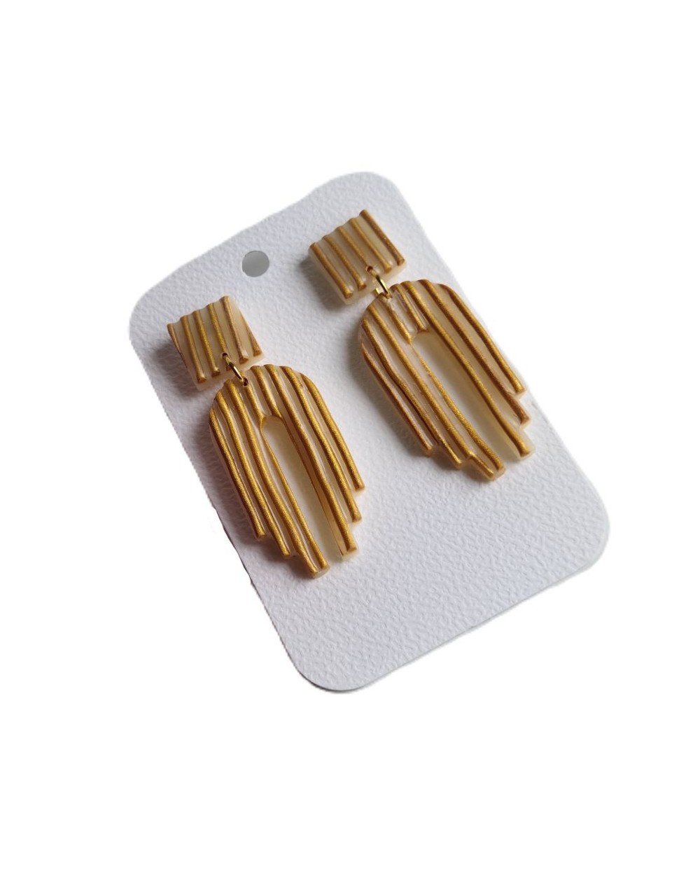 Aretes arcilla polimérica
