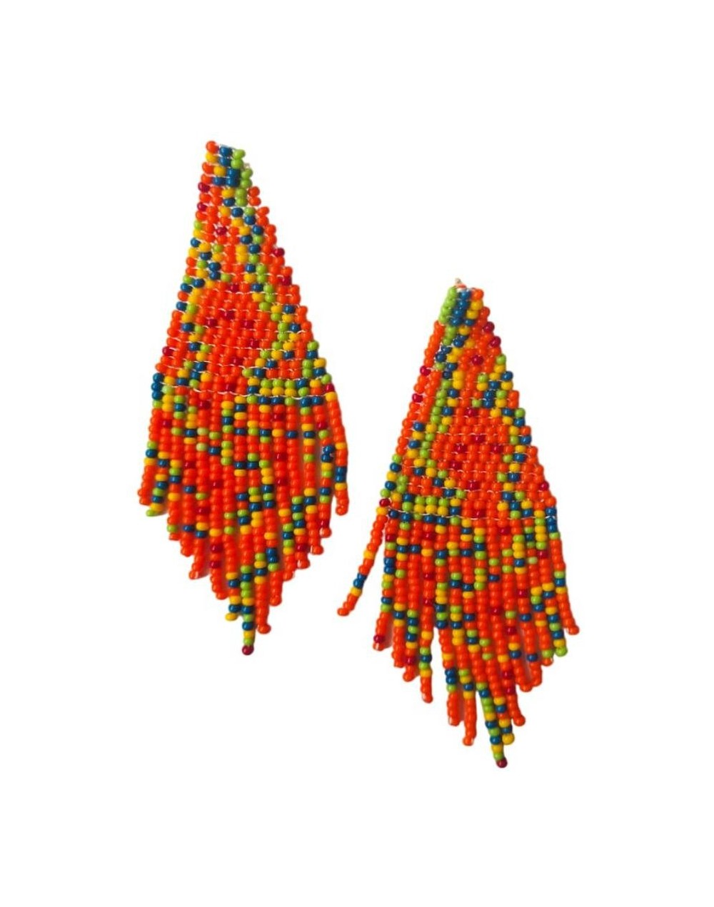 Aretes hechos a mano