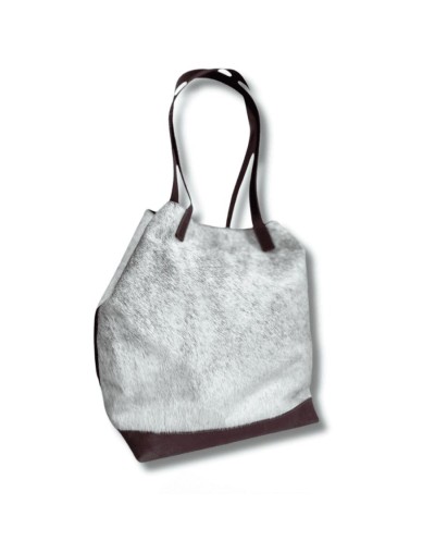 Bolso de pelo blanco en cuero