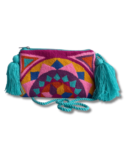 Bolso tapizado wayúu ceres cargadera y borla aguamarina mimada