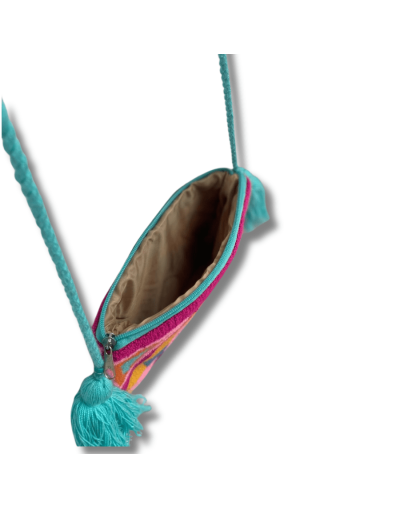 Bolso tapizado wayúu ceres cargadera y borla aguamarina mimada