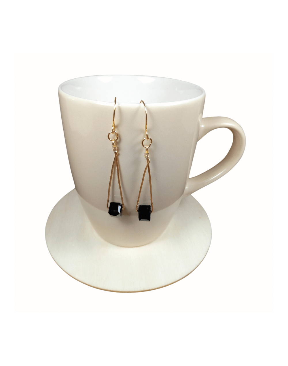 Aretes cubos oro
