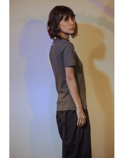 Camiseta manga corta gris