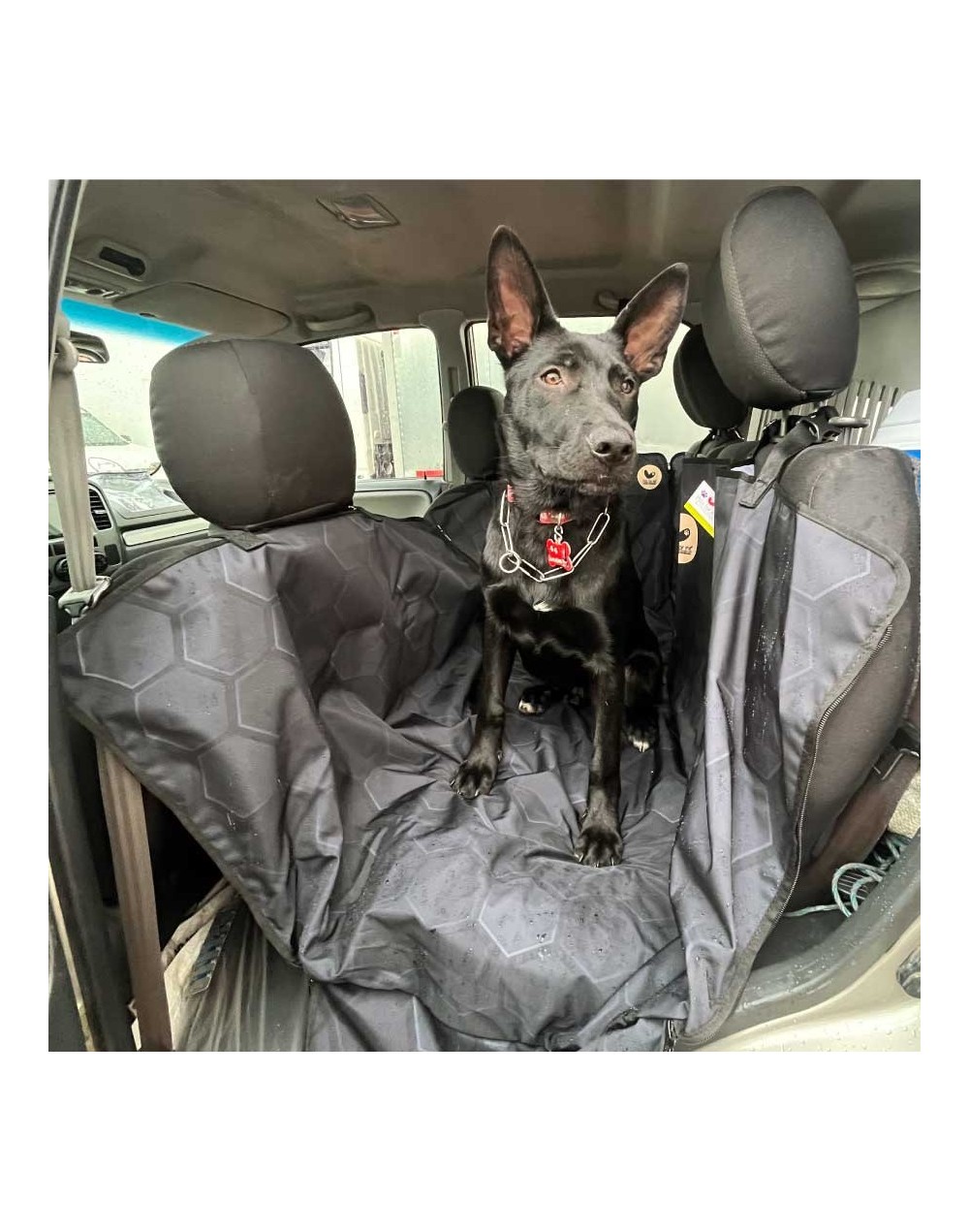 Forro protector mascotas premium cubrepuertas estampado - rombos