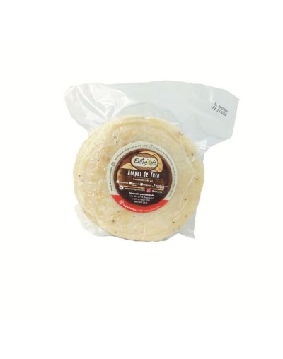 Arepa de yuca vegana con semillas de chía