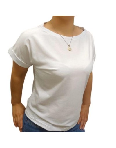 Camiseta manga japonesa color blanca.