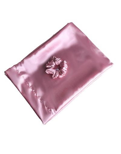 Funda para almohada en satín rosada