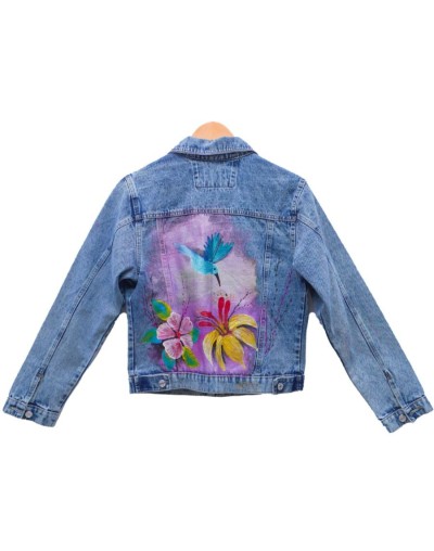 Chaqueta tipo clásica dama diseño colibrí y cayena - lirio
