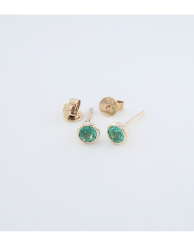 Pendientes En Oro Amarillo 18 Kt Con Esmeraldas 