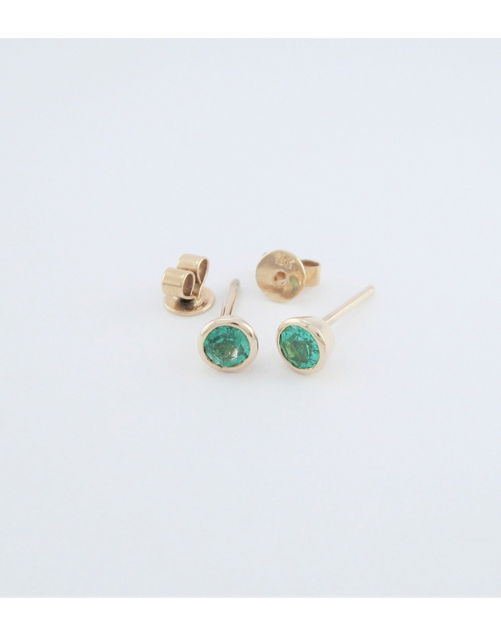 Pendientes En Oro Amarillo 18 Kt Con Esmeraldas 