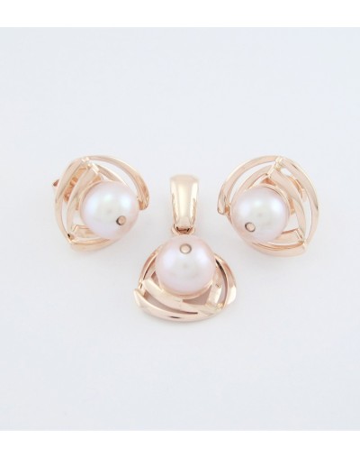 Pendientes y dije en Oro Rosado 18 Kt Con Perlas Naturales De Cultivo   