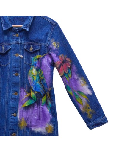 Chaqueta tipo gaban dama diseño pajaro frente y manga