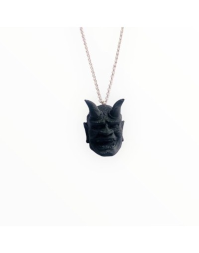 Collar oni en p?ata 3d bioamigable