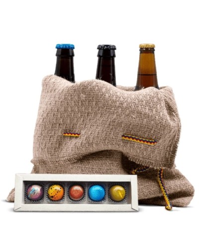 Pack cervecero  chocolates en lona de fique