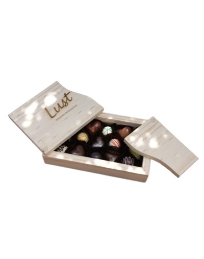 Trufas en pino rectangular, 12 trufas surtidas en linda caja de pino canadiense