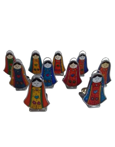 Virgen plis en vitral