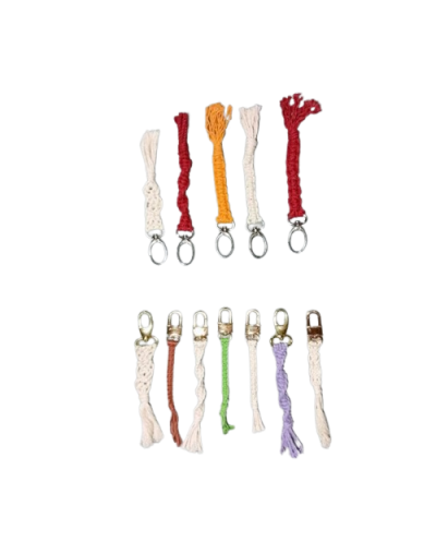 Llaveros en macramé