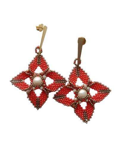 Aretes silvana